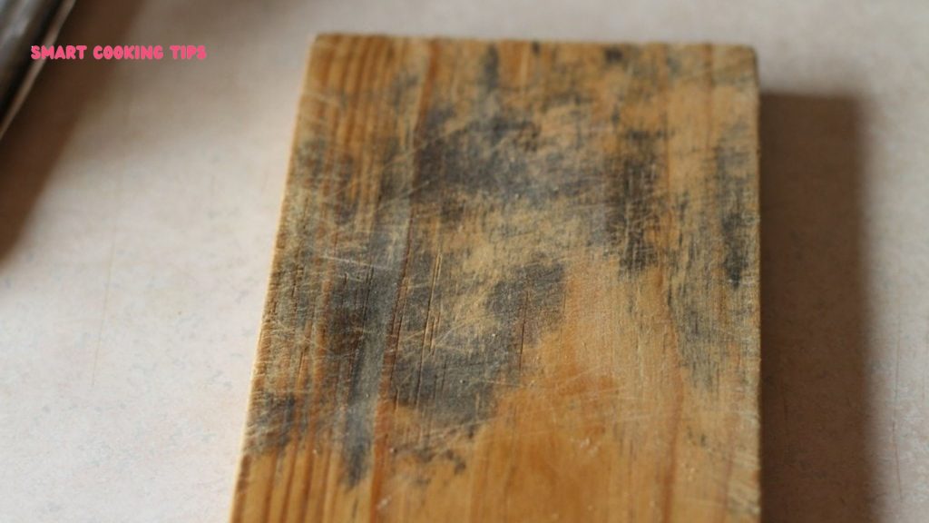 smartcookingtips/can-you-put-a-wooden-cutting-board-in-the-dishwasher/6